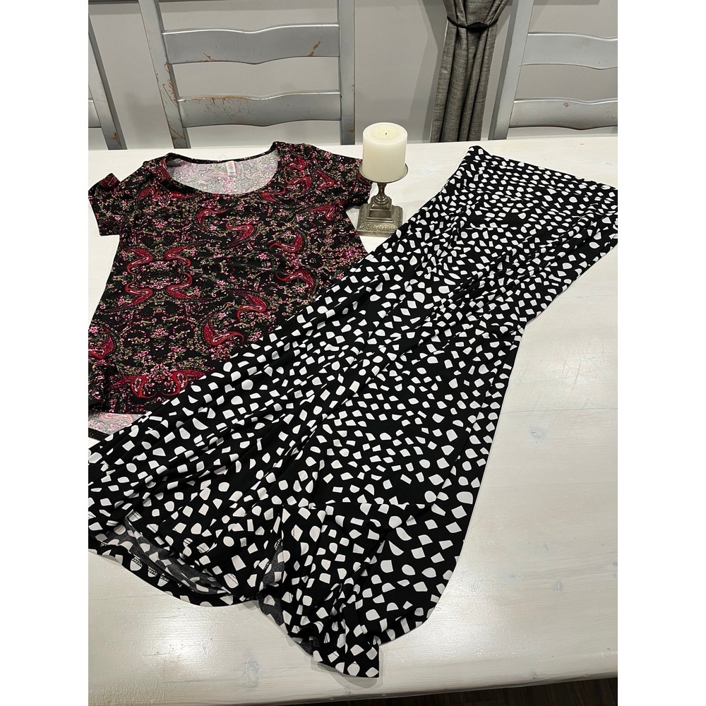 LULAROE lot of‎ medium t shirt and maxi skirt/dress